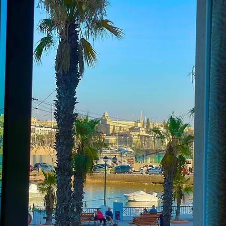 Apartment Centre With Sea-view Malta Gzira